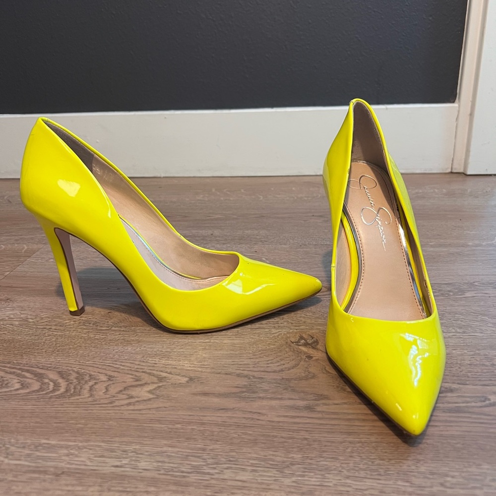 Heels 👠 shoes